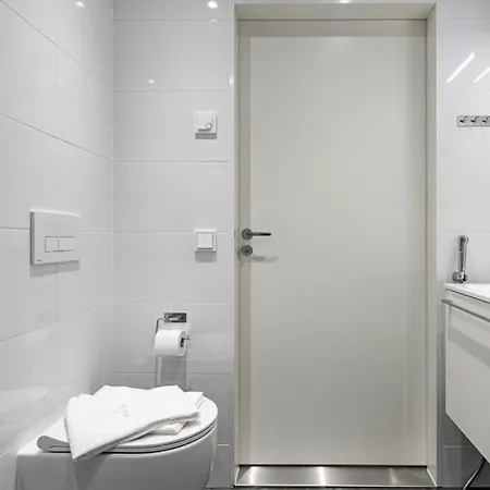 Cityliving Lux - Private, Free Parking Apartmán Turku